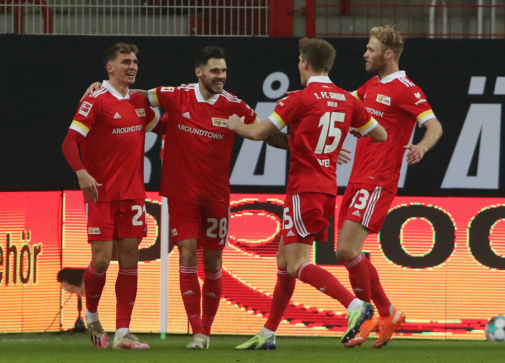  门兴格拉德巴赫爆冷门，主场逼平卫冕冠军拜仁